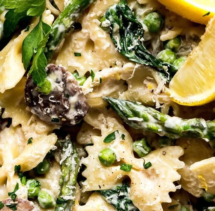 Creamy Lemon Asparagus Pasta
