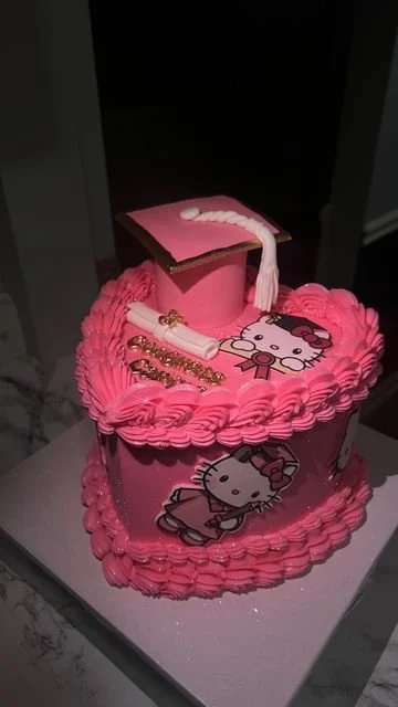 Hello Kitty Graduation Heart Cake