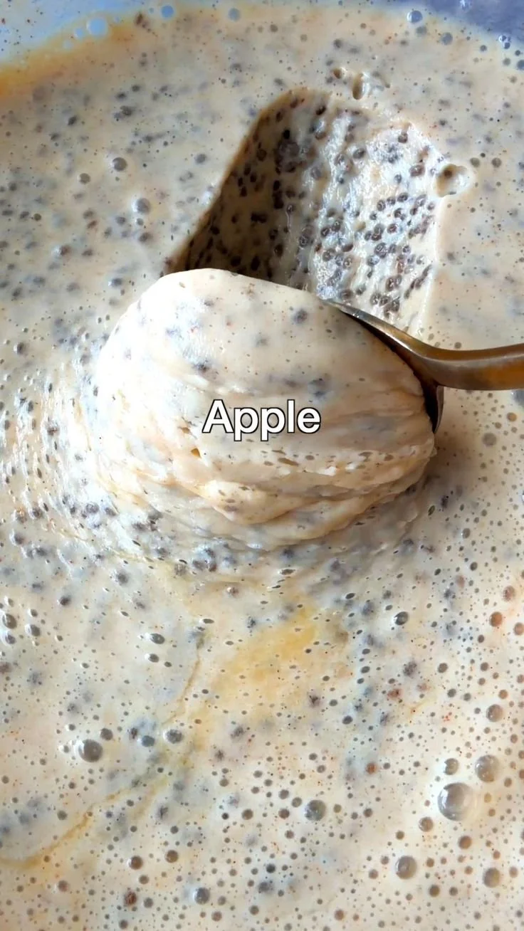 Delicious overnight apple chia pudding topped with fresh apple slices